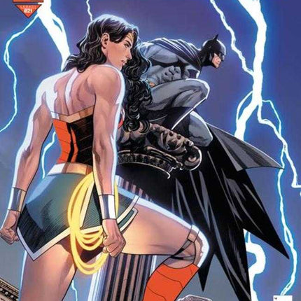 Wonder Woman #21 Cover A Daniel Sampere