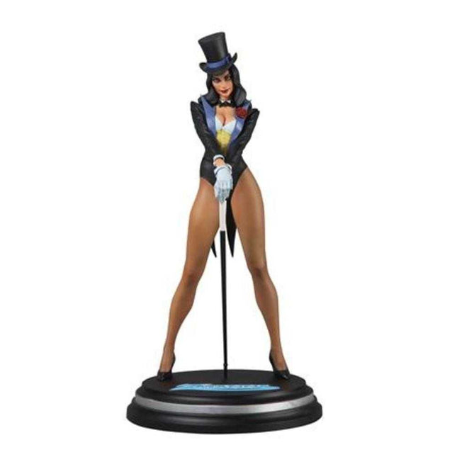 DC Direct Cover Girls Zatanna By Campbell Statue