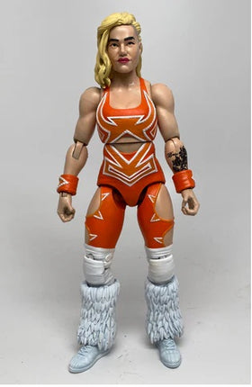 Legends of Lucha Libre Fanaticos Figure - Taya Valkyrie